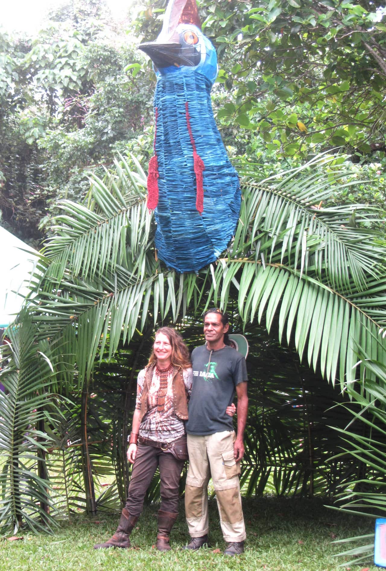 Leonard Andy and Nina Dawson in front of the Midja