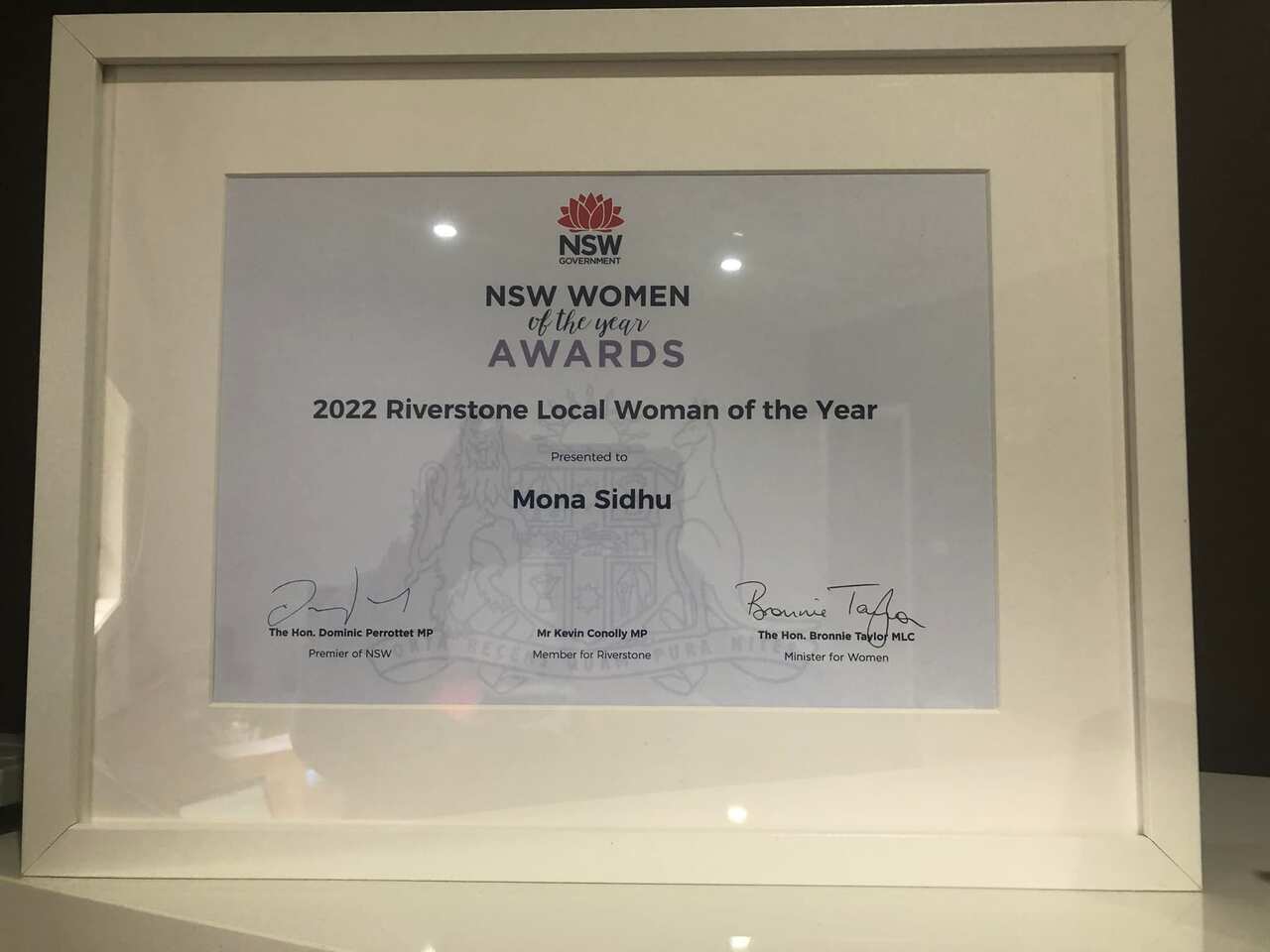 Award for Mona Sidhu's volunteer work