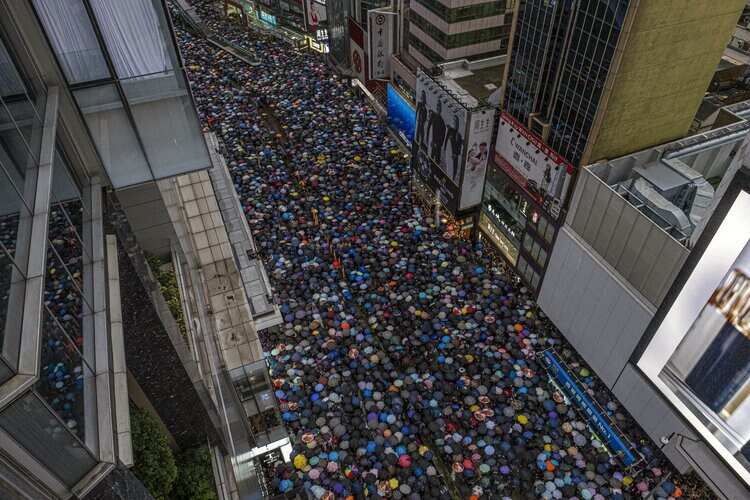 China Acknowledges Holding an Employee of Britain’s Hong Kong Consulate