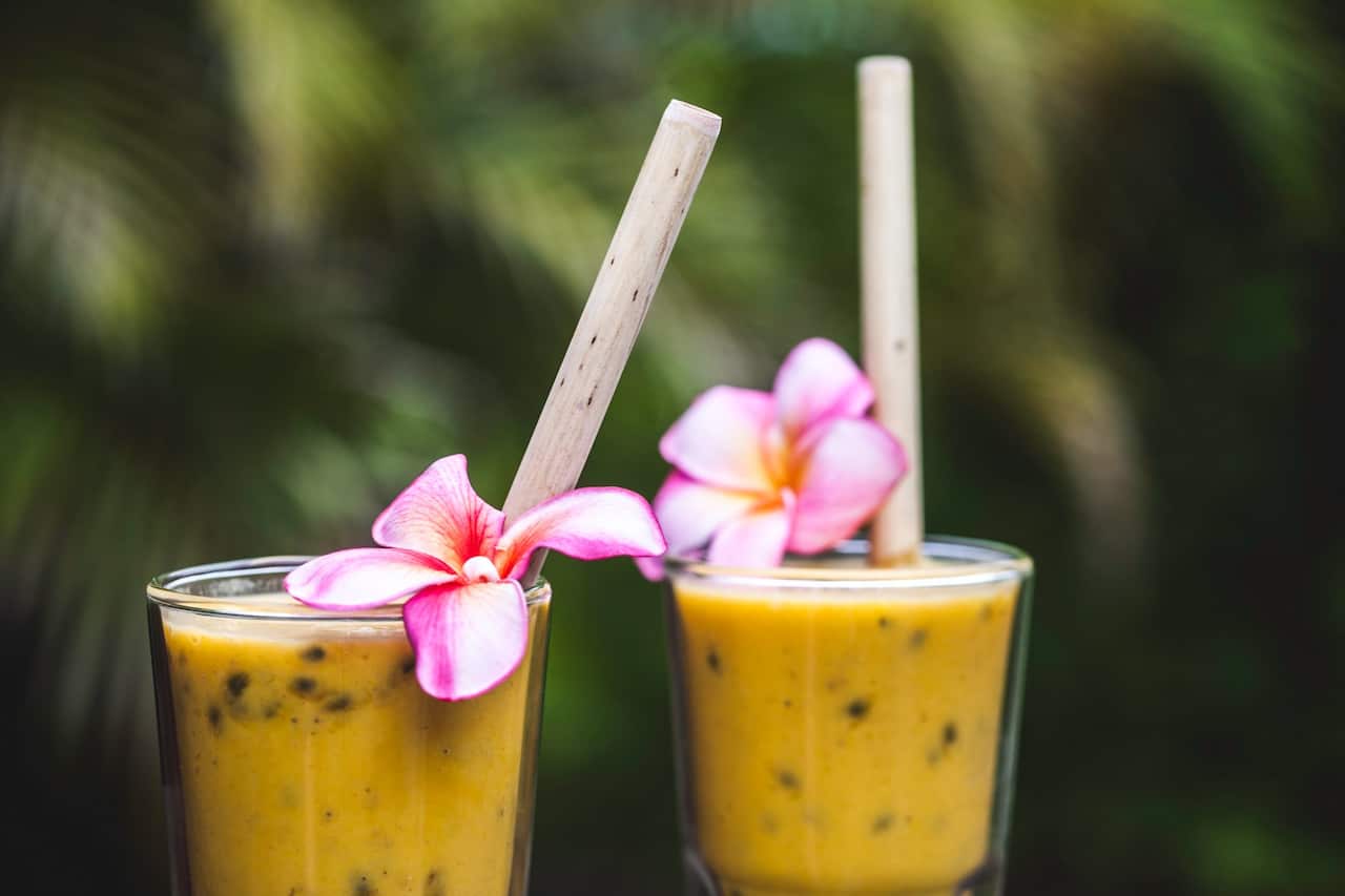 Passion Fruit and Mango Smoothie Pair, Asymmetrical