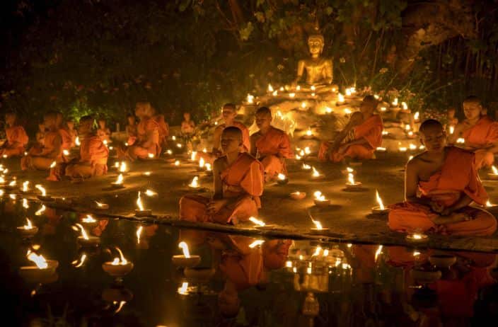 Buddhist monks meditate during Makha Bucha day at Wat Pan Tao in Chiang Mai, Thailand, February 22, 2016.