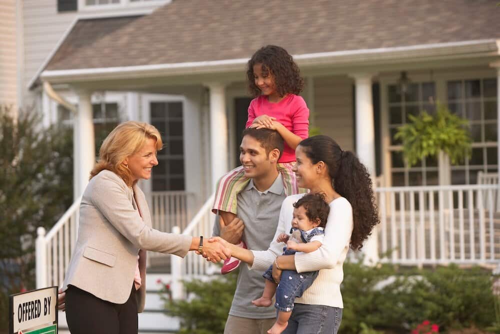 Home buyers should seek expert advice when buying a property as they have the necessary tools and experience.