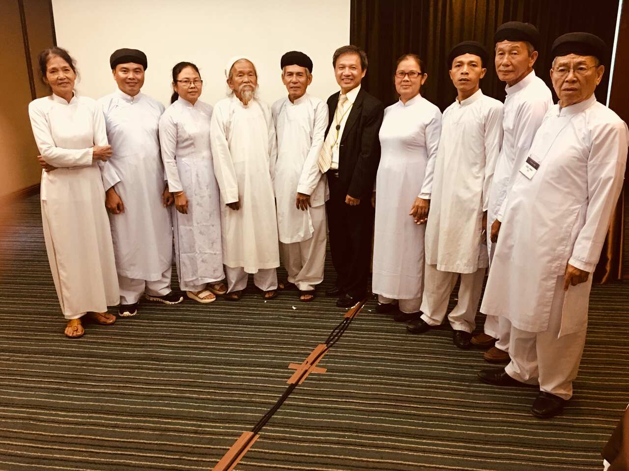 Cao Dai delegation with Dr Nguyen Dinh Thang in Washington DC, USA