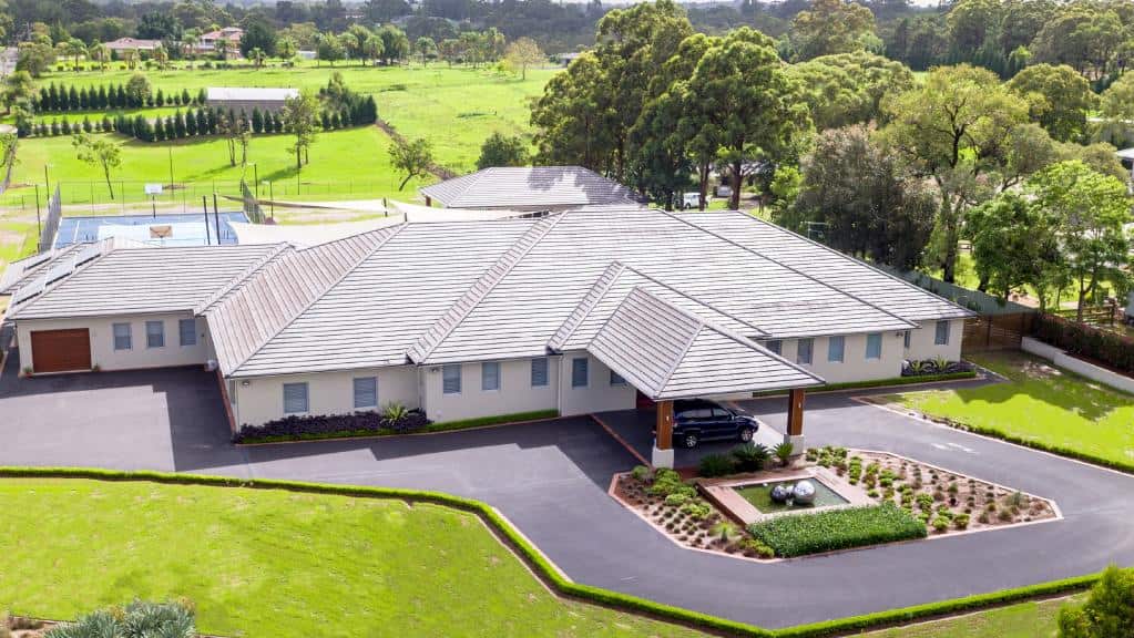 Kenthurst mansion with playground, tennis court and bar sells for 6.66