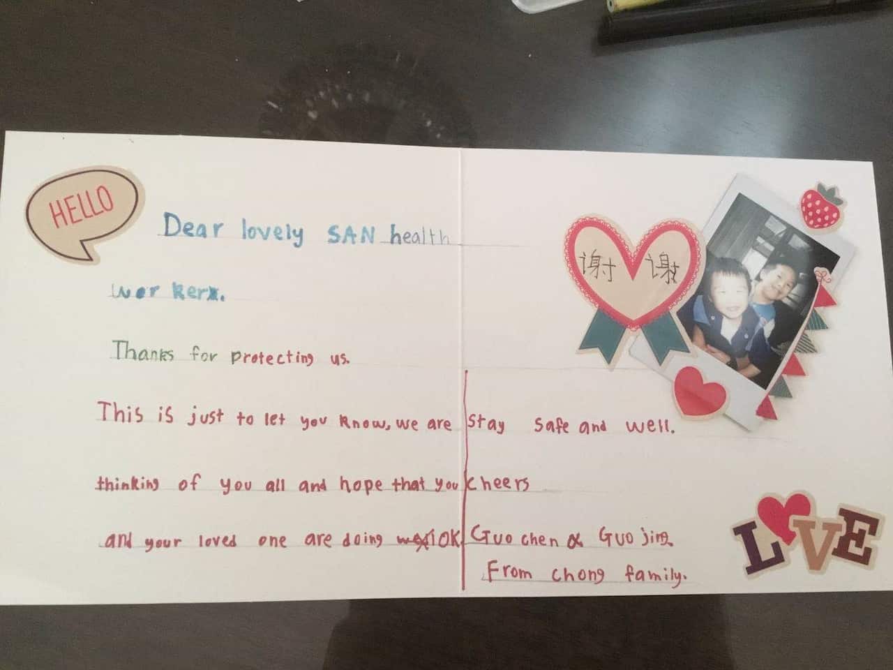 The card sent with masks by a Chinese Austrlian family