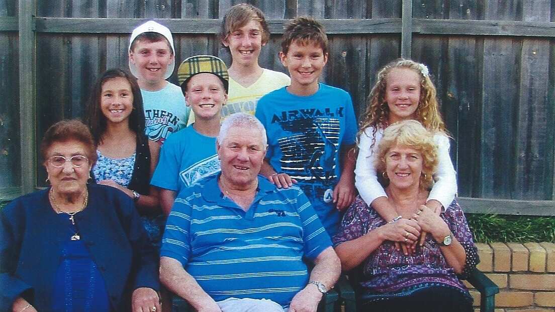 Carmelina e Salvatore Pelligra con i nipoti
