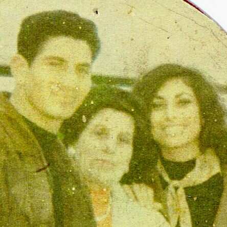 Carmen with her mother and her brother.