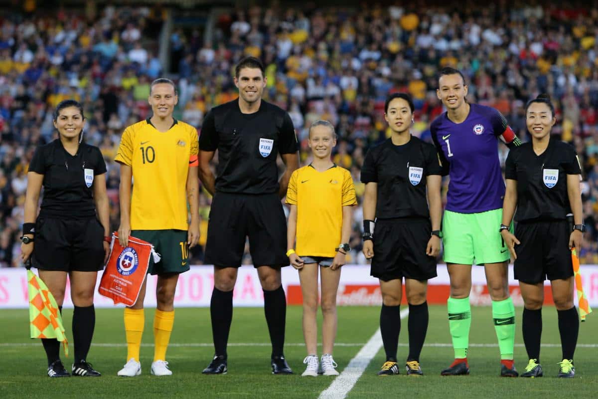 Laura Moya officiating during an international match. 
