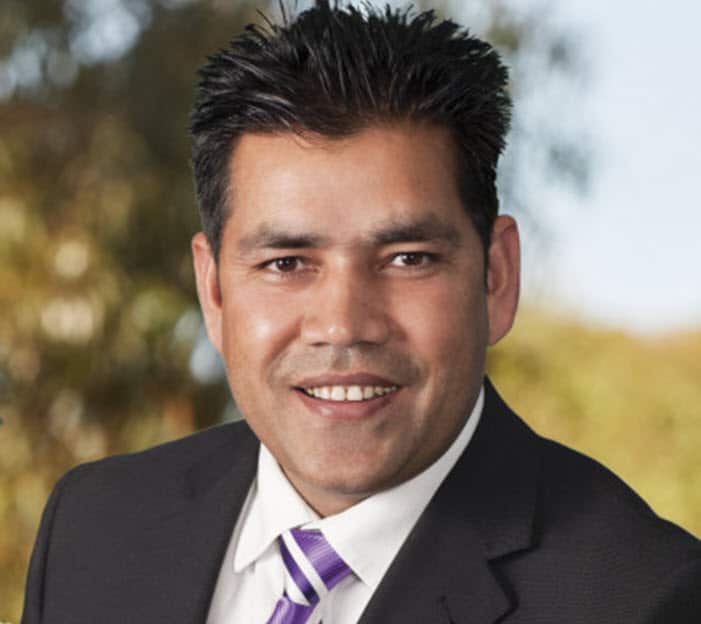 Intaj Khan