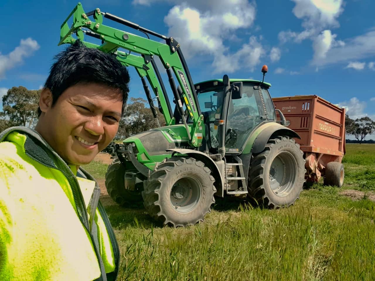 Indonesian fruit picker’s murals showcase immigrant cultures in