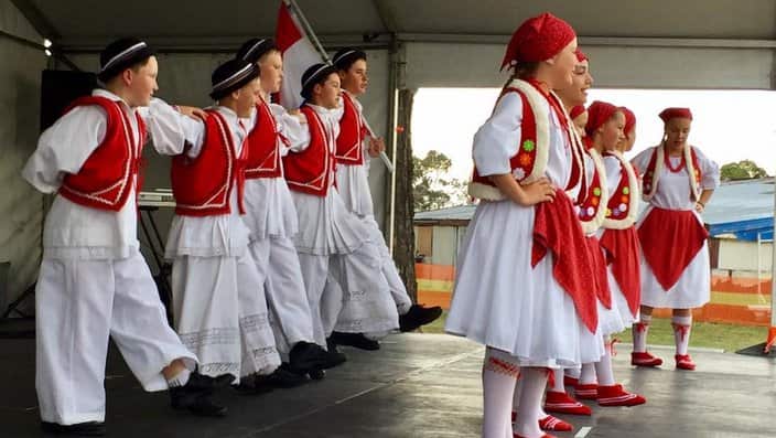 9. Festival dječjih hrvatskih folklornih skupina
