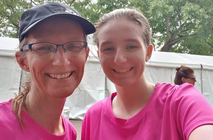 Julie Richards and her daughter Jessica Richards.