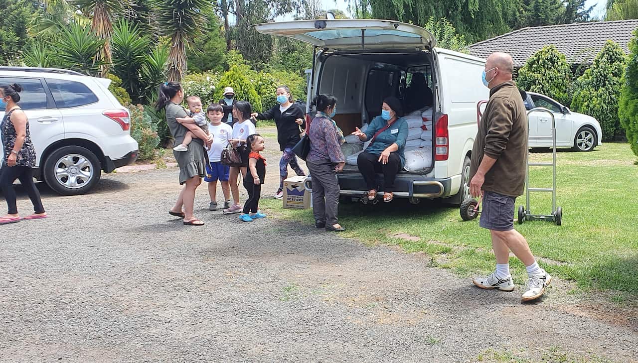 Faib txhuv rau Hmoob Victoria