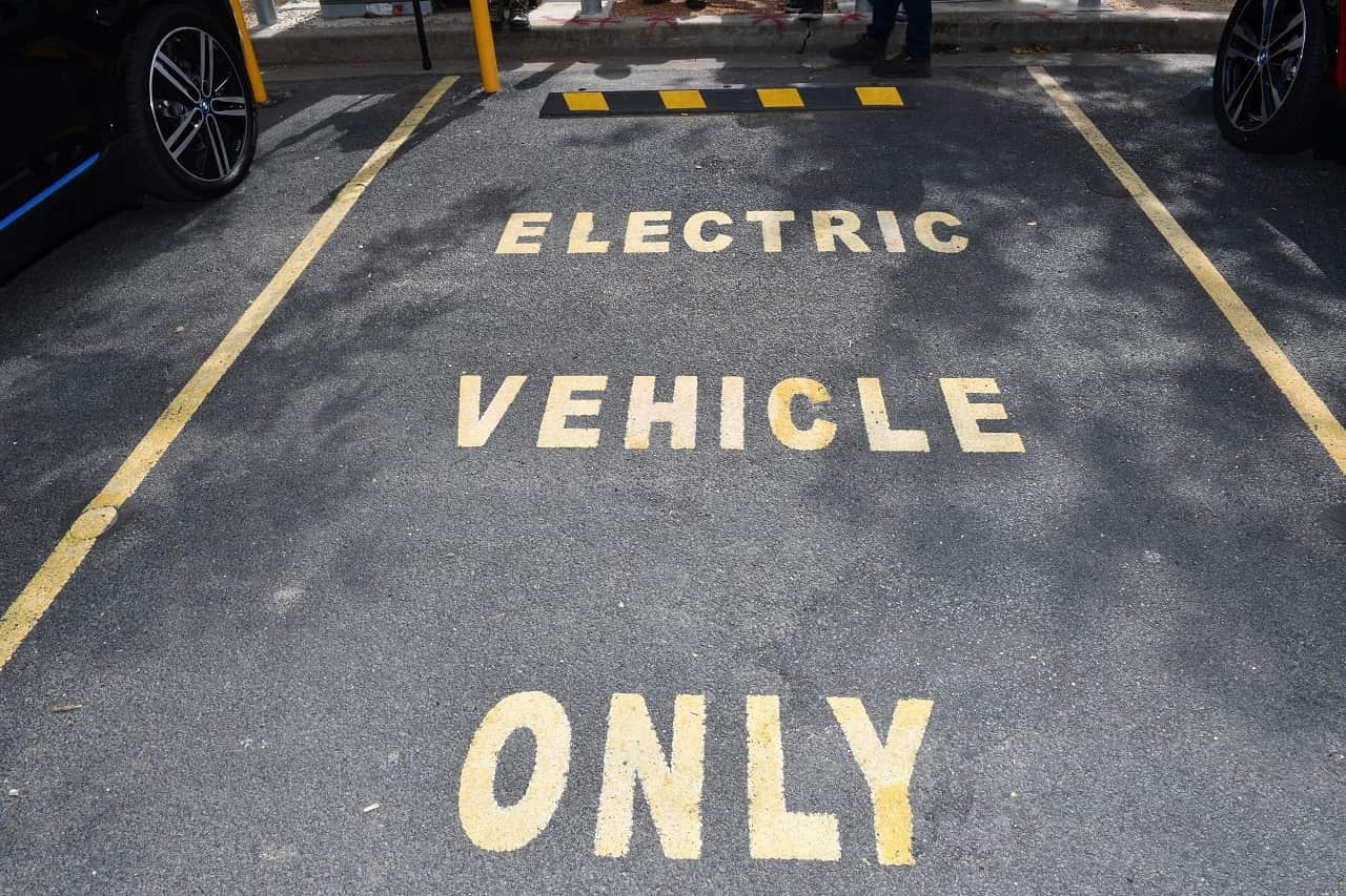 Victoria becomes the first Australian state to tax electronic vehicle drivers