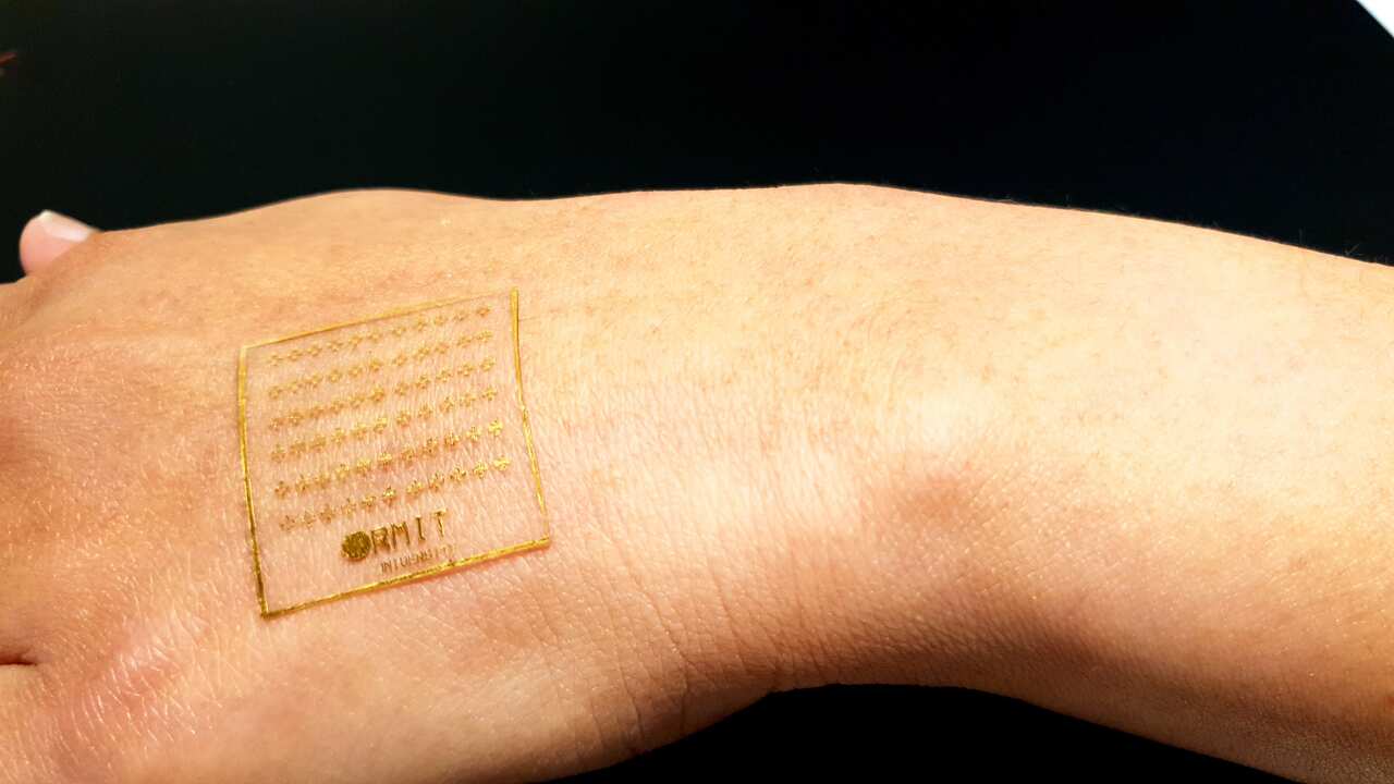 New electronic skin can react to pain like human skin