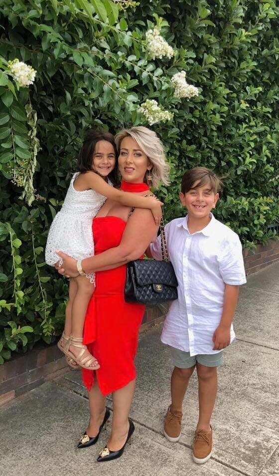 Eva Melhem and family