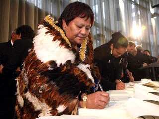 Una iwi, maori