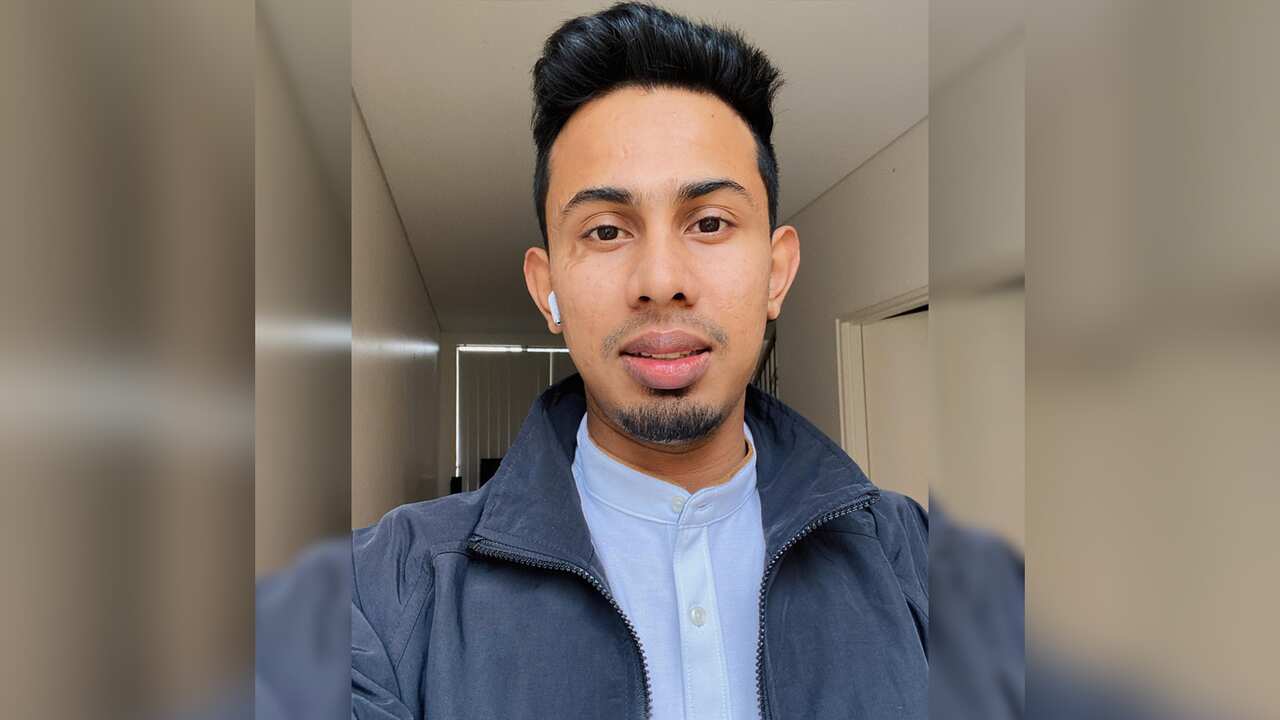 Farazath Firzan from Sydney NSW