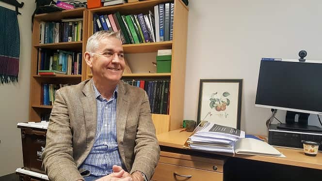 Professor Bob Farquharson