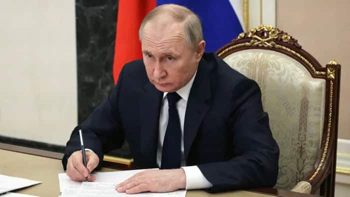 Putin seeks ‘legal solutions’ to seize assets of companies exiting Russia
