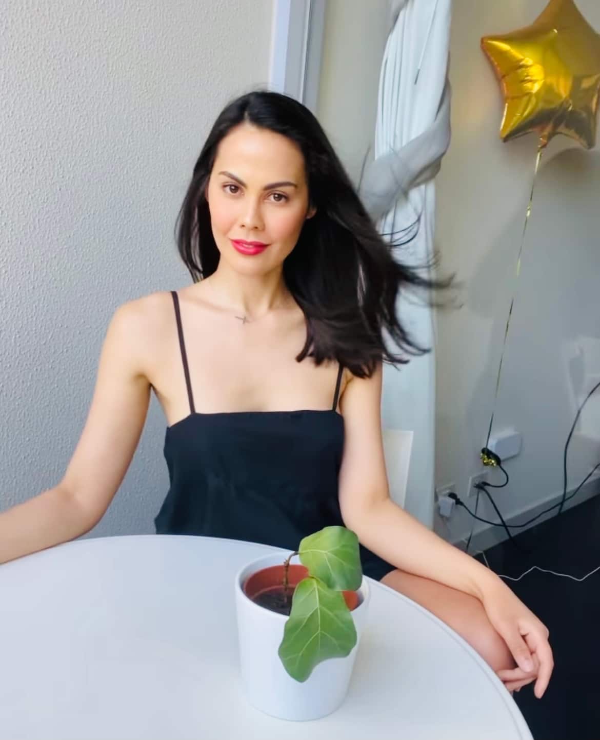 Chanel Olive Thomas
