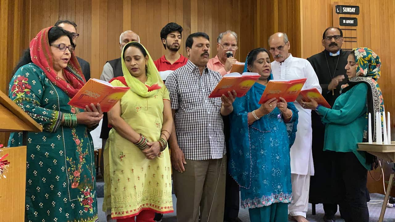 A Christmas Carol With A Flavour Of Religious Harmony SBS Urdu a-christmas-carol-with-a-flavour-of-religious-harmony-sbs-urdu