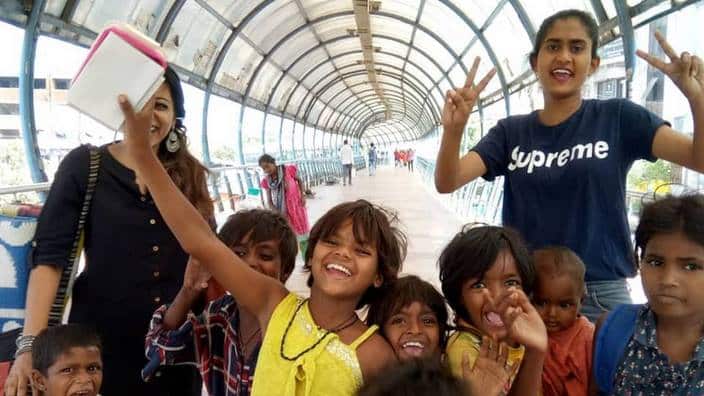 Teaching kids on the Skywalk