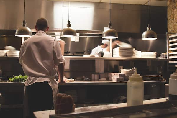 Commercial Cookery Isang Pathway Patungong PR SBS Filipino
