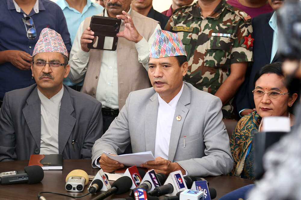 Law Minister Sher Bahadur announcing his resignation after his comments about Nepali female students in Bangladesh.