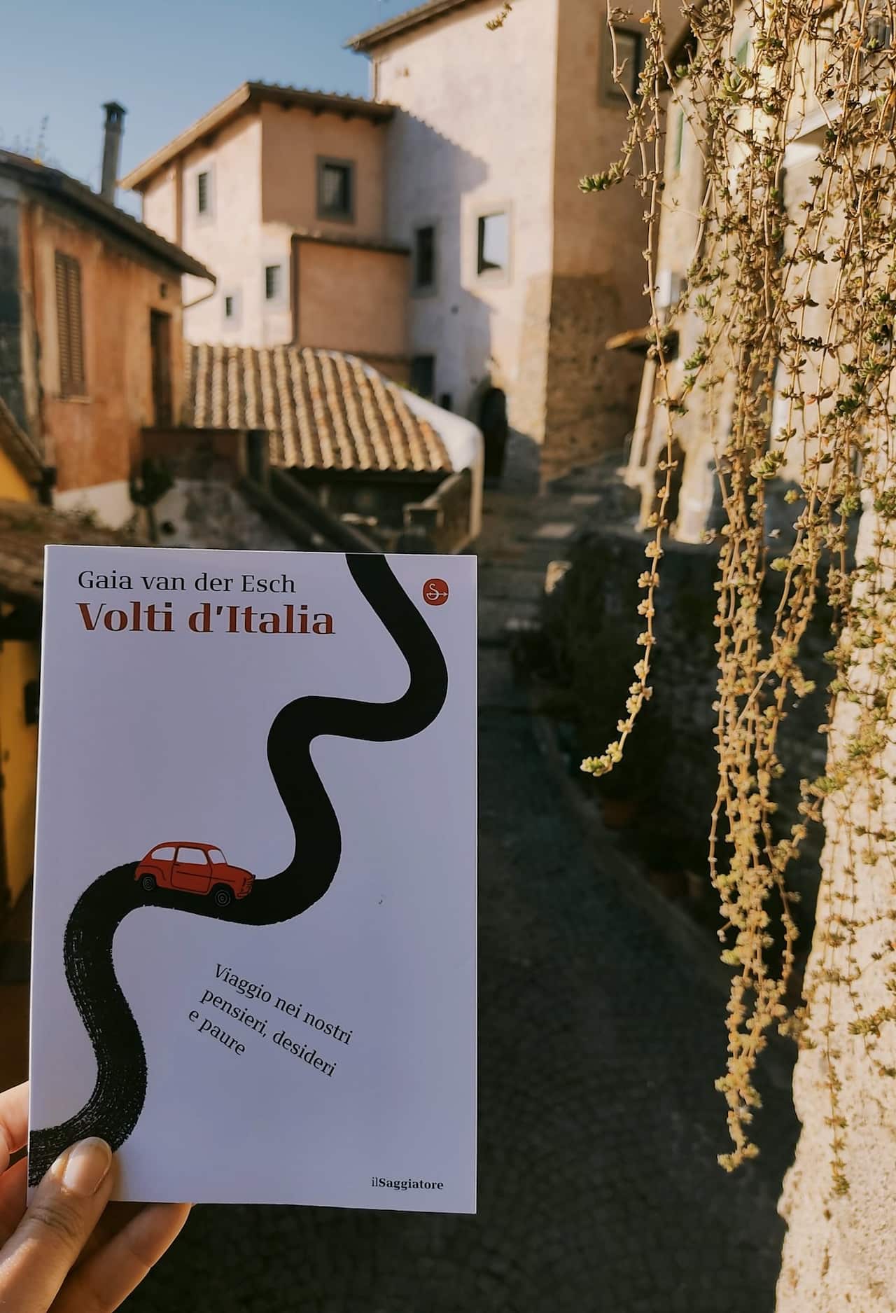 "Volti d'Italia. Viaggio nei nostri pensieri, desideri e paure" Gaia Van Der Esch