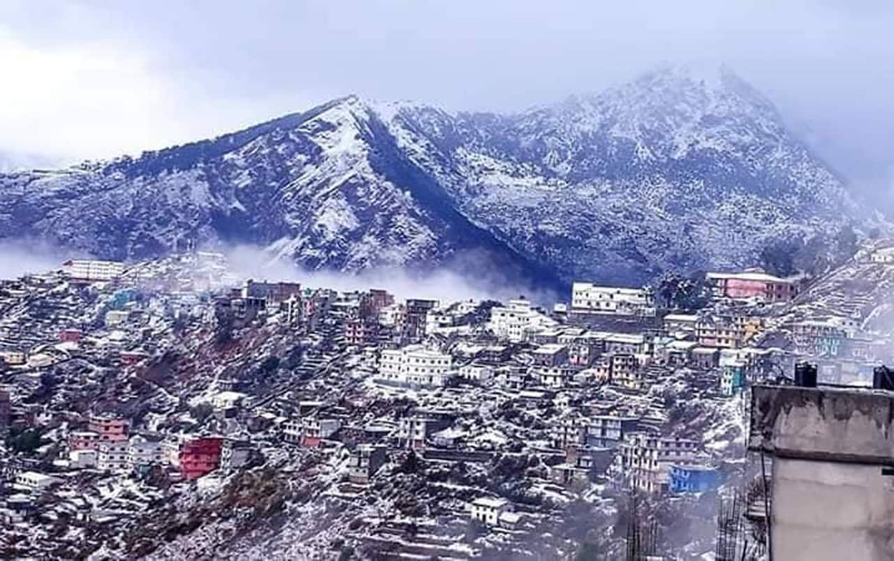 snowfall in nepal