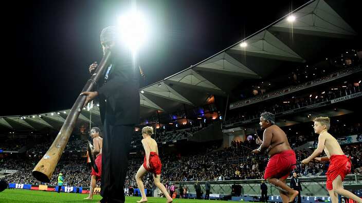 The Deadly Dancers from the Wathaurong Community at the MCG