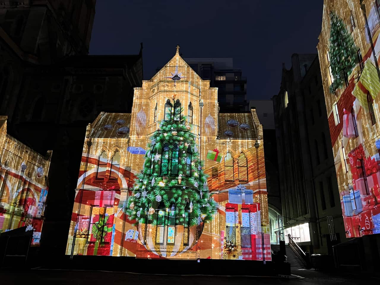 Melbourne Christmas Projections 2021
