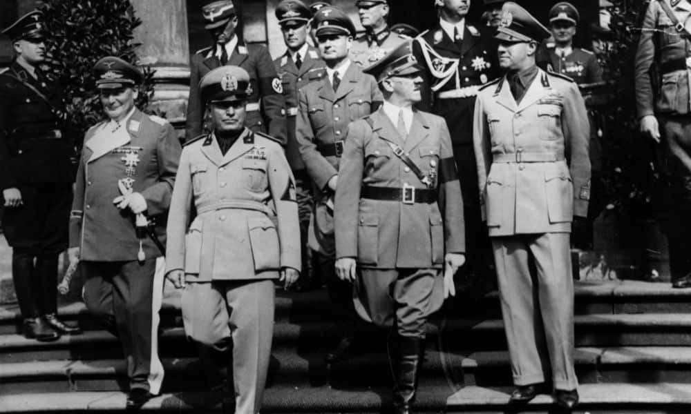 Mussolini Hitler