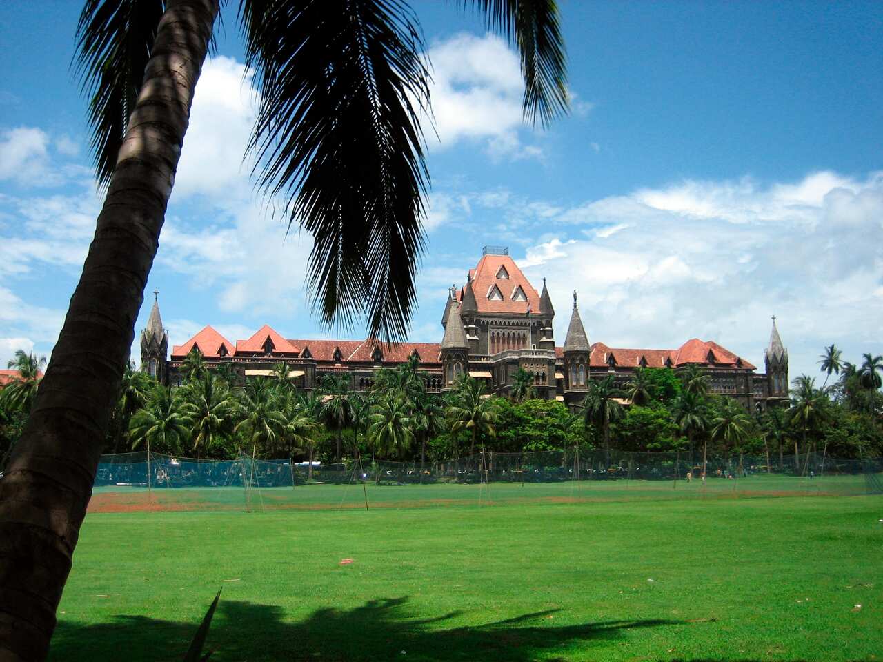 Oval Maidan