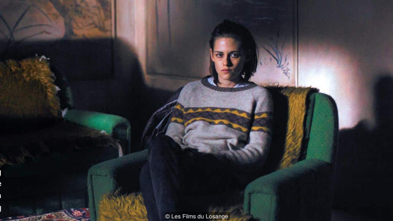 Kristen Stewart trong phim Personal Shopper