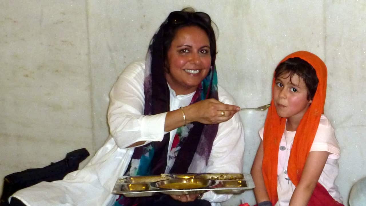 sundhya pahuja