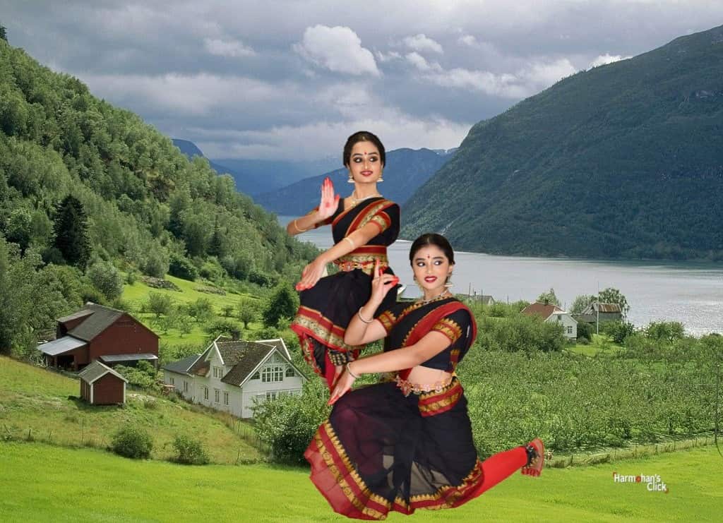 Students from Rasika dance academy 