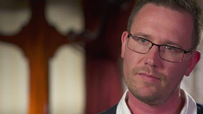 Hero Dutch backpacker Paul de Waard