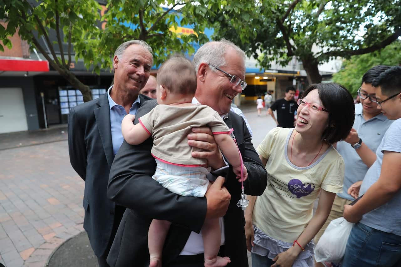 Prime Minister visits Eastwood mall.