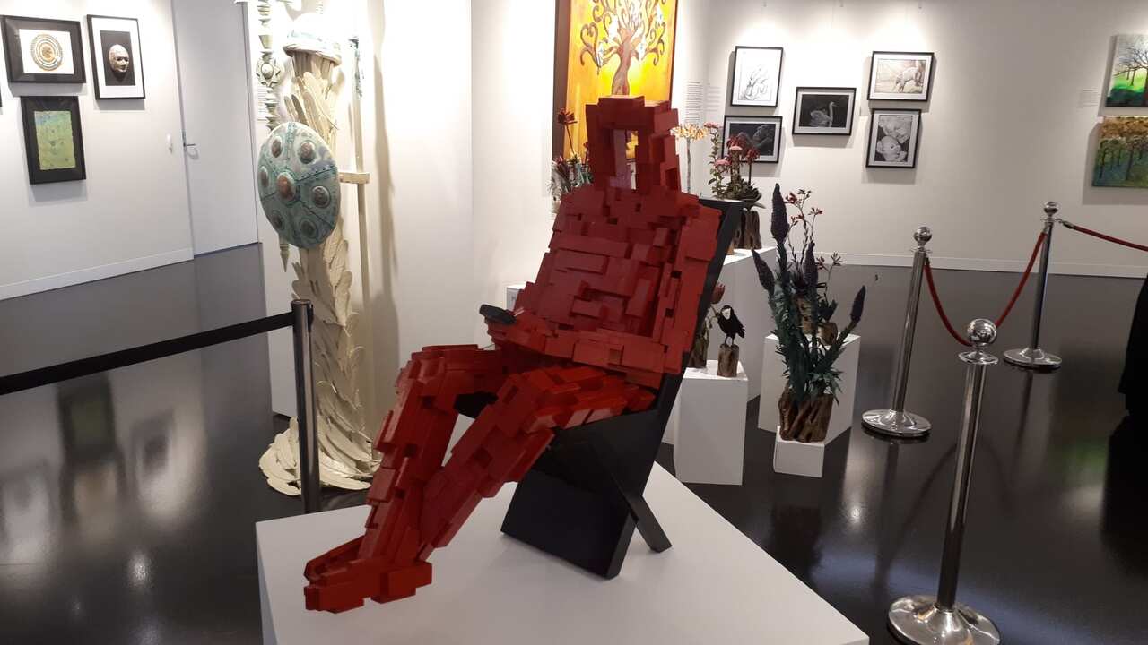 Wooden statue done by Sculptor Wisam Ibrahim