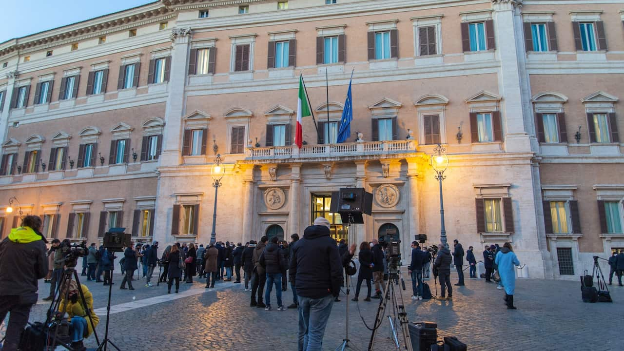 Italy: Election of the President of the Republic: entrances and exits from the Chamber in Piazza di Monte Citorio on the occasion of the first session