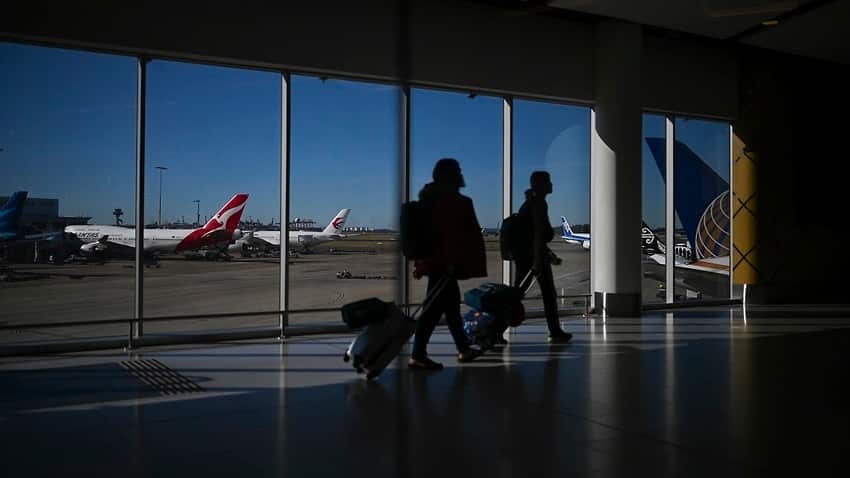 More asylum seekers arriving in Australia by plane than boats