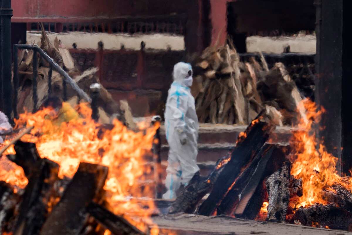 Emergency in India - Crematorium.
