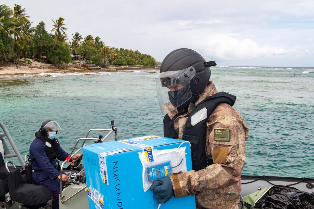 Transfer of COVID-19 Vaccines in the Tokelau Islands by the NZ Defence Force.