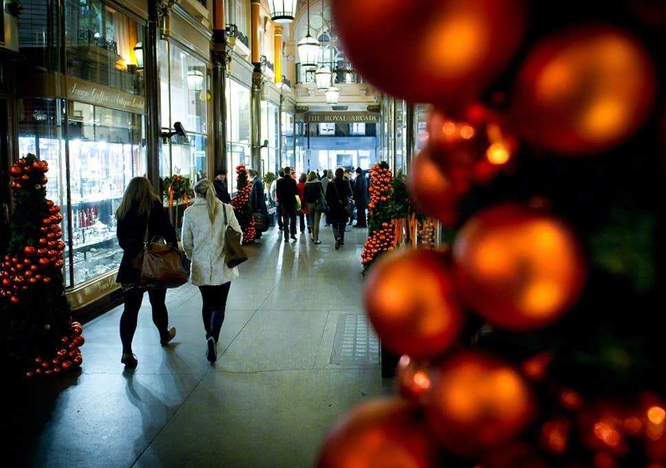 Christmas shopping and consumer rights 