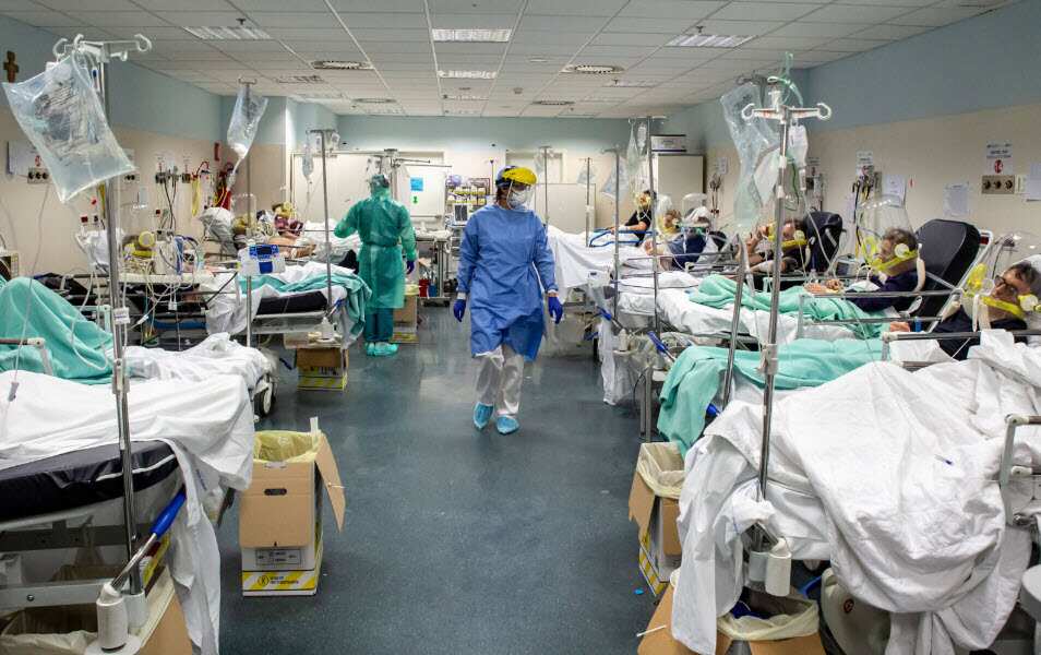 John VVIII hospital, Bergamo, Italy. COVID-19 patients in the ER.