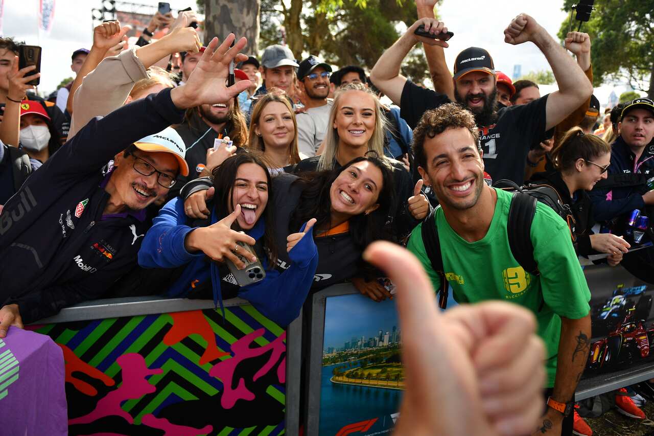 Australian Formula 1 driver Daniel Ricciardo arrives to the Formula 1 Australian Grand Prix 2022 at the Albert Park Grand Prix Circuit in Melbourne, Thursday, April 7, 2022. (AAP Image/James Ross) NO ARCHIVING, EDITORIAL USE ONLY