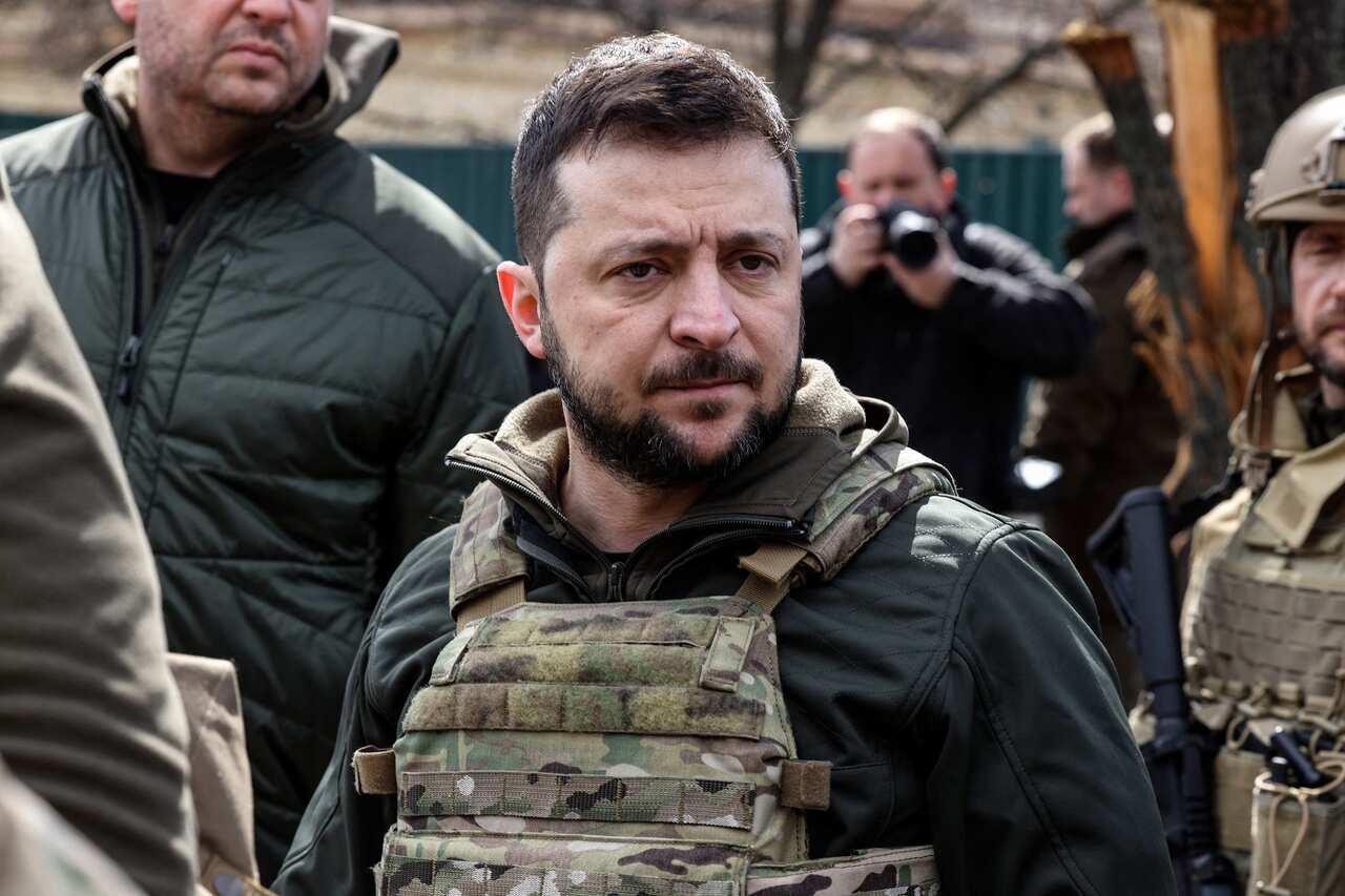 O Presidente ucraniano, Volodymyr Zelensky, condena fortemente comentários antissemita por parte da Rússia. 