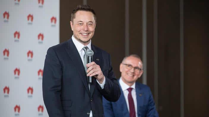 Tesla CEO Elon Musk (left) and SA Premier Jay Weatherill